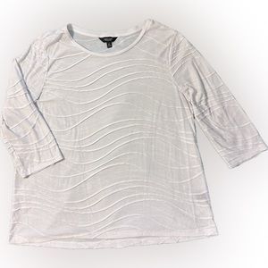 Vera Wang off white top size L